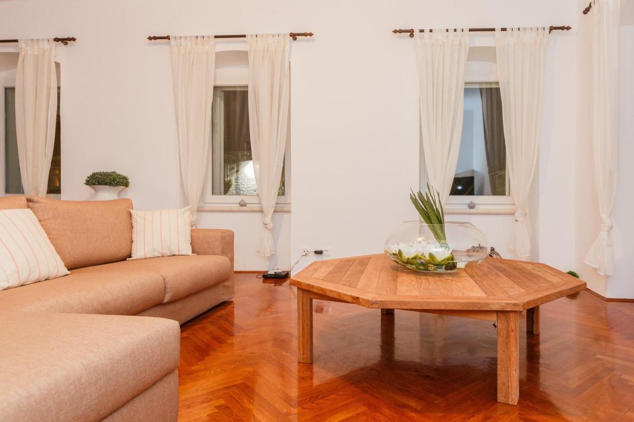 Piazza Dei Signori Penthouse *