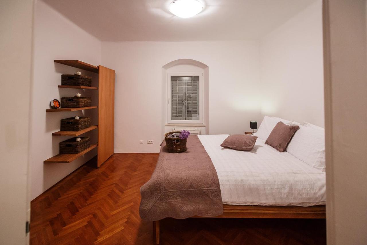 Piazza Dei Signori Penthouse * Split