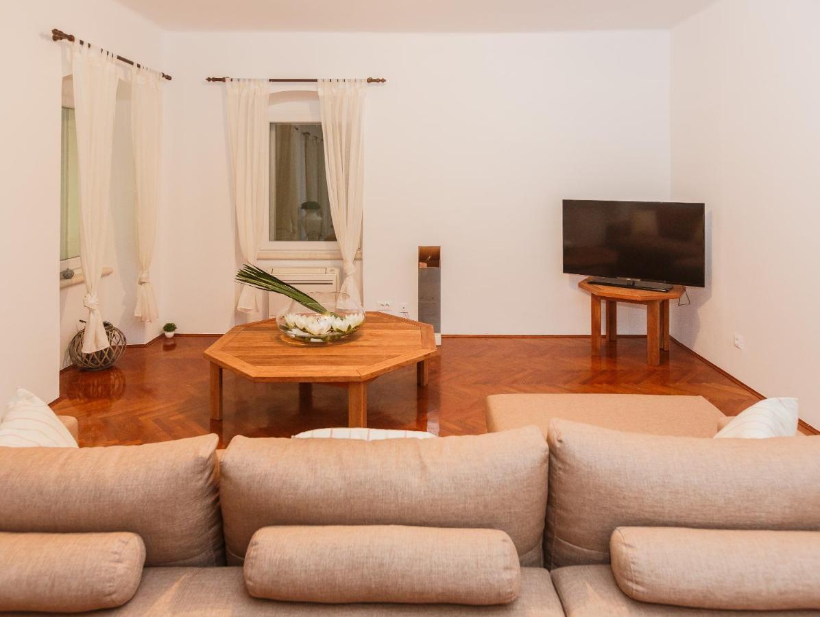 Piazza Dei Signori Penthouse *
