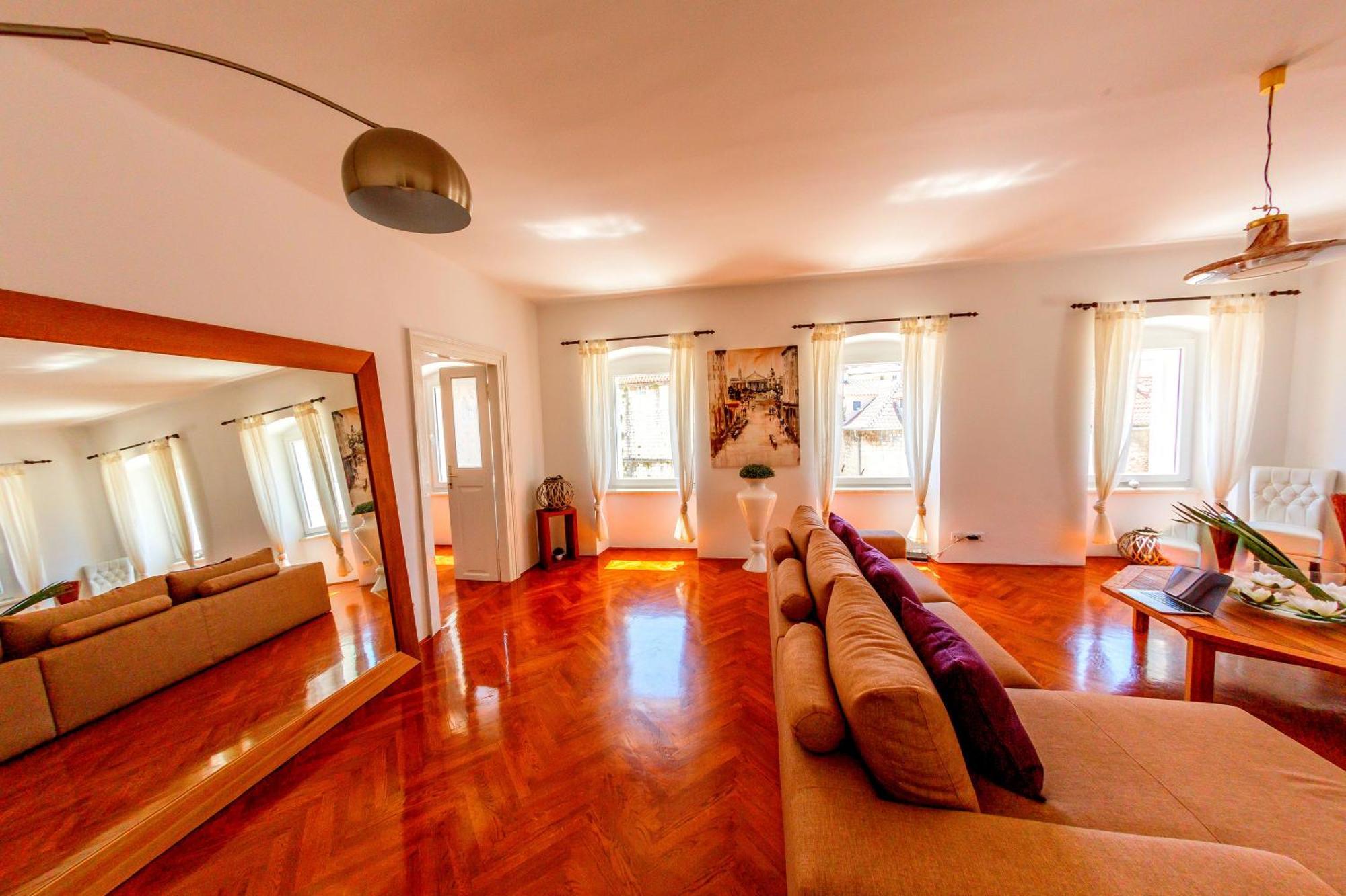 Apartment Piazza Dei Signori Penthouse Split