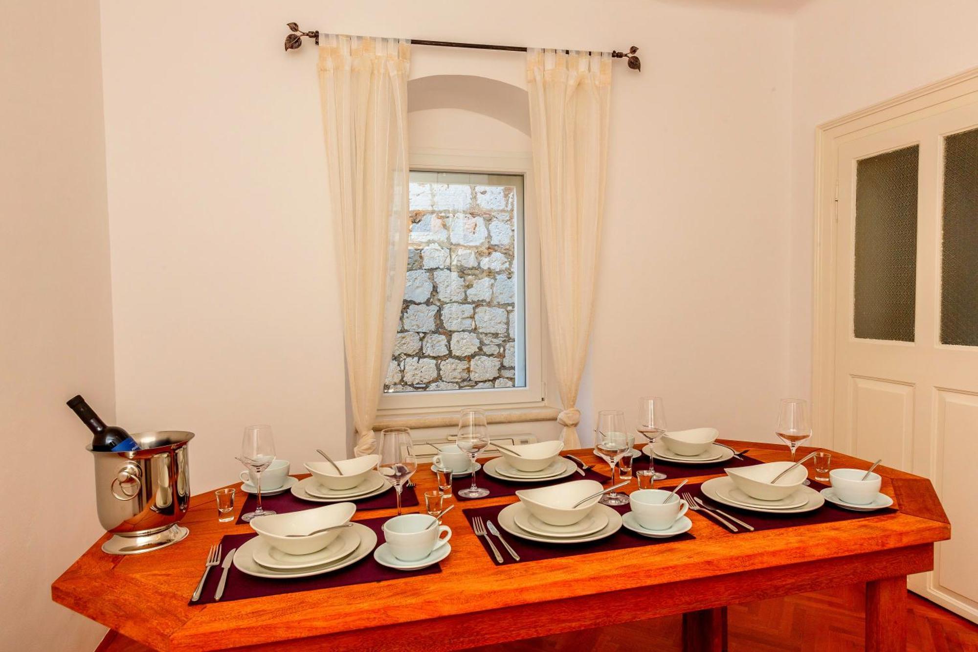 Piazza Dei Signori Penthouse Split